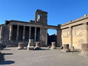 Co zobaczyć w Neapolu? Pompeje 